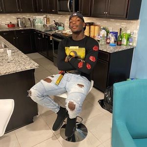 Meet your Posher, Anton